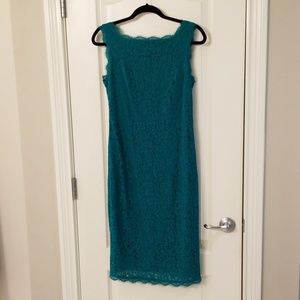 Adriana Papell Emerald lace dress